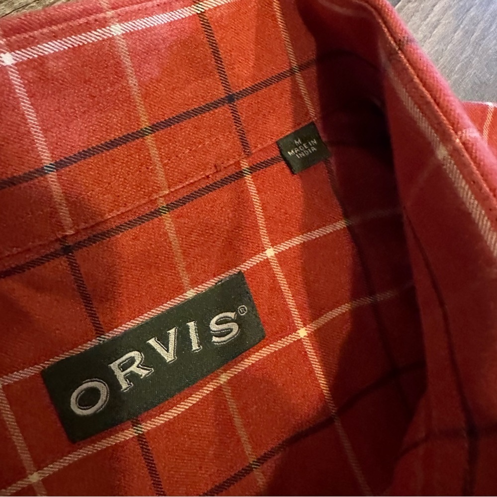 Orvis Button Down Size Large - Picture 10 of 10
